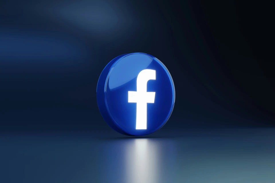Facebook marketing concept for social media advertising and lead generation